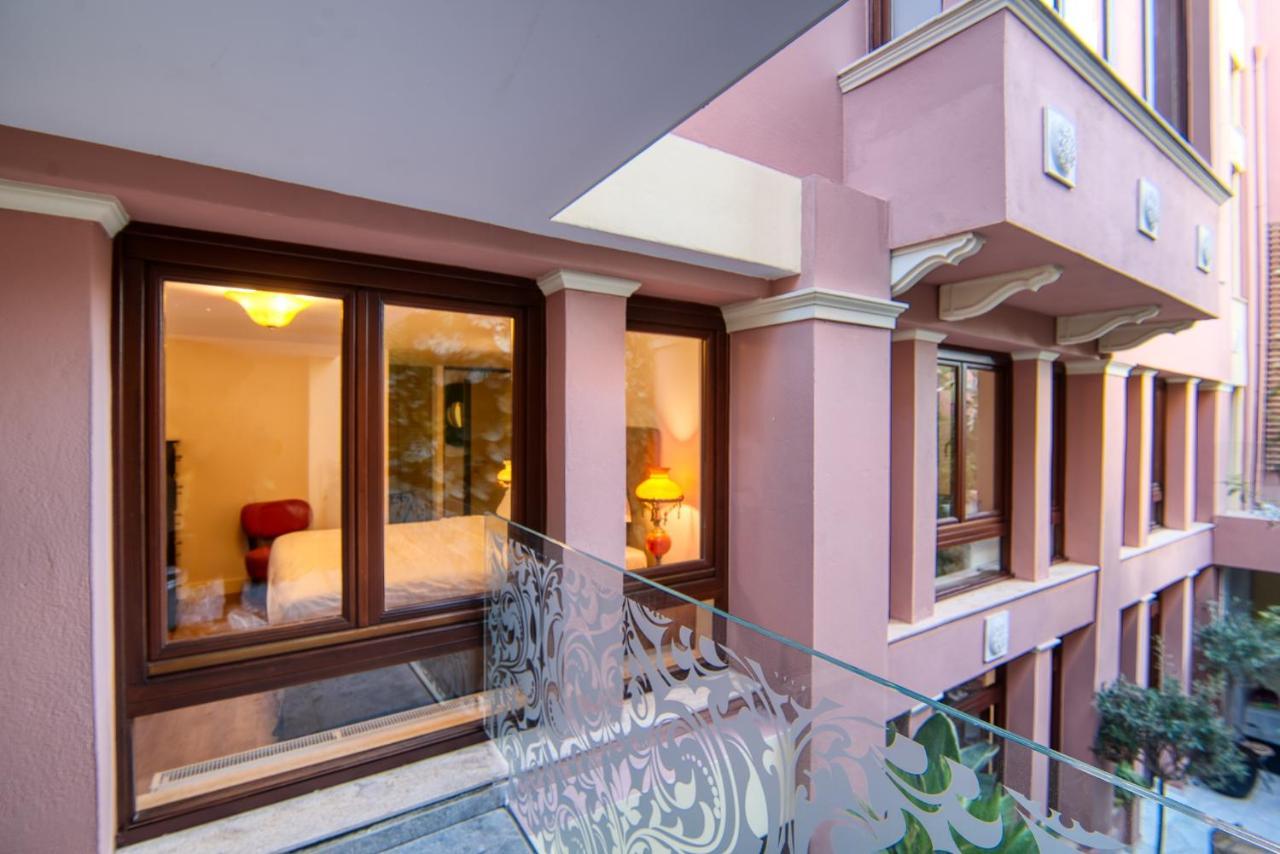 Farmaki Residence, Plaka Athens