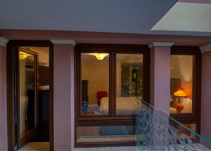 Farmaki Residence, Plaka