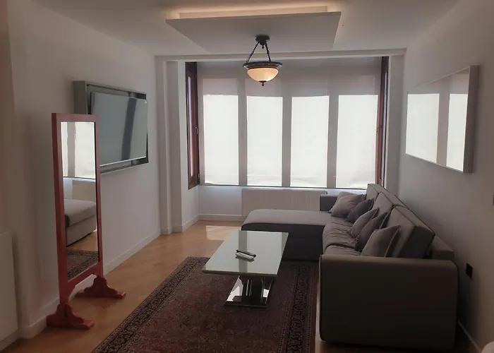 Farmaki Residence, Plaka