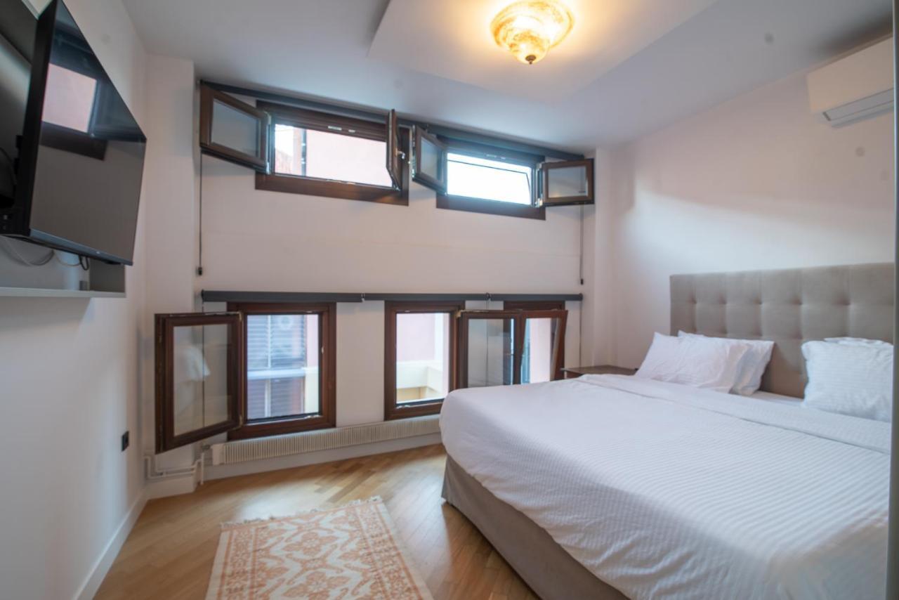 Farmaki Residence, Plaka * Athens