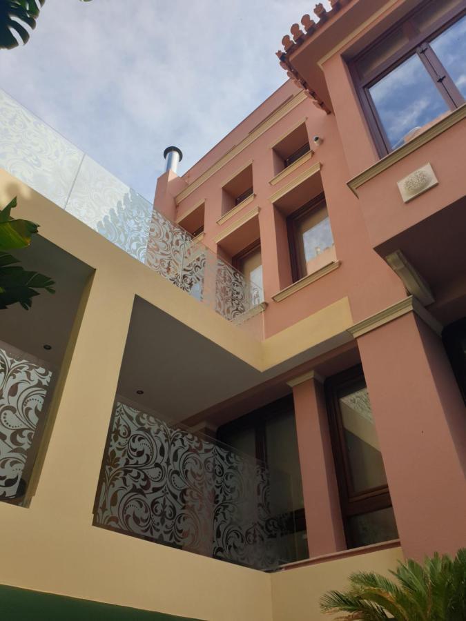 Farmaki Residence, Plaka Athens