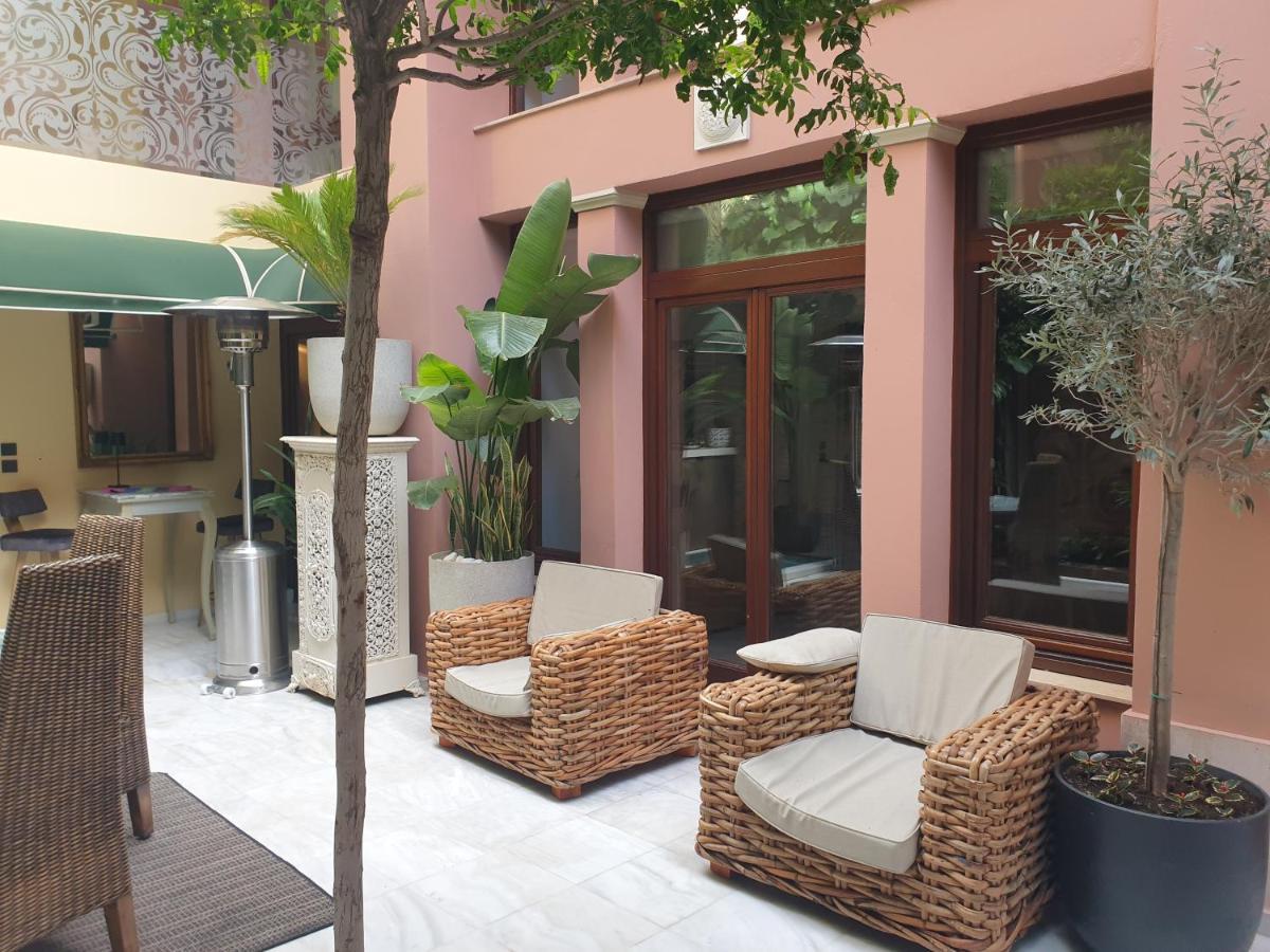 Farmaki Residence, Plaka Apartment *
