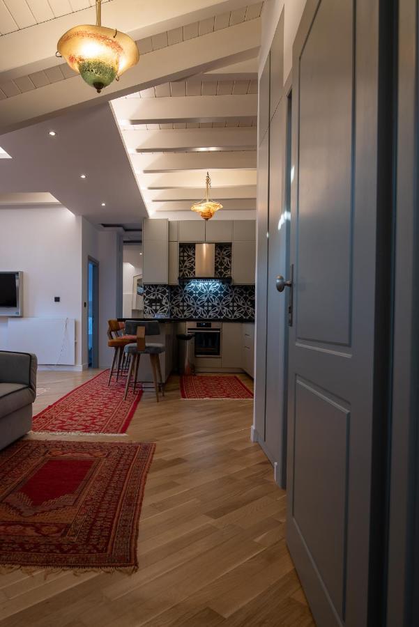 Farmaki Residence, Plaka