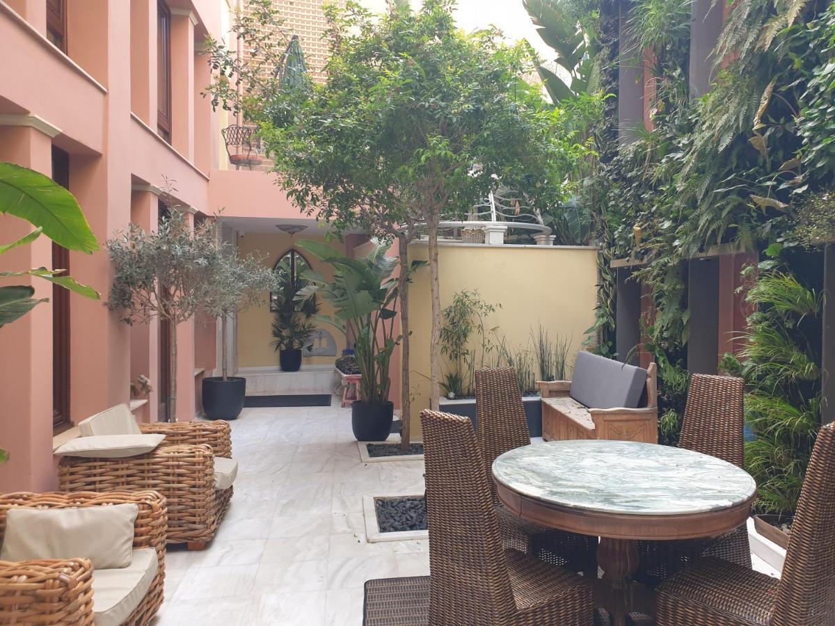 Farmaki Residence, Plaka Atény